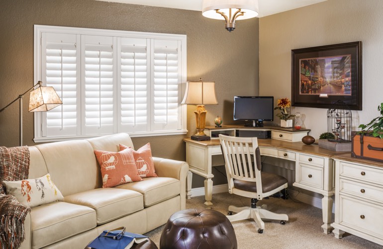 Home Office Plantation Shutters In Hartford